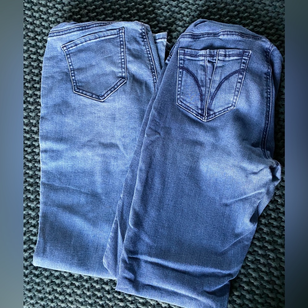 Two pairs of size L maternity jeans
